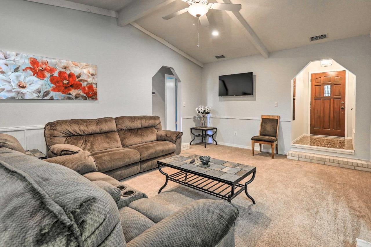 Granbury Getaway With Lake Views 2 Mi To Downtown! Exterior photo