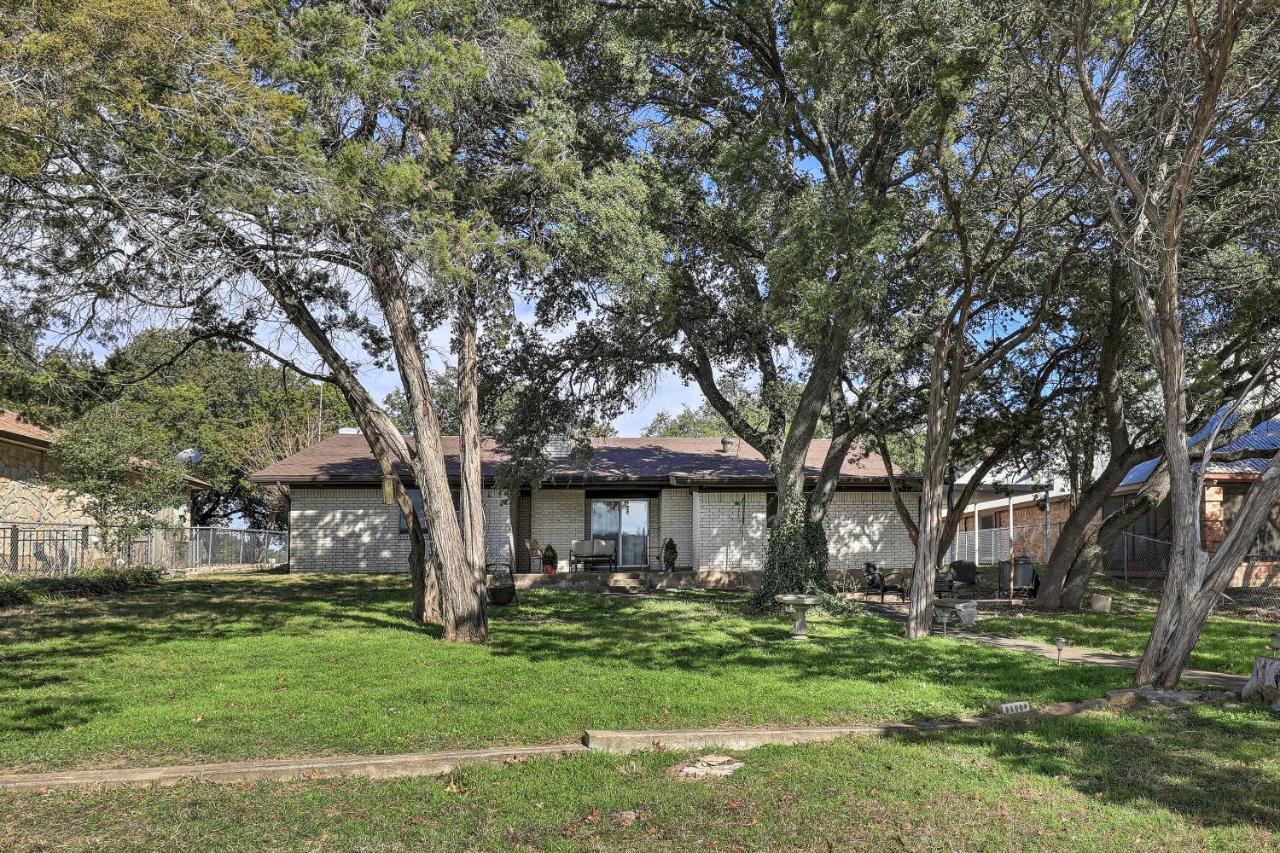 Granbury Getaway With Lake Views 2 Mi To Downtown! Exterior photo