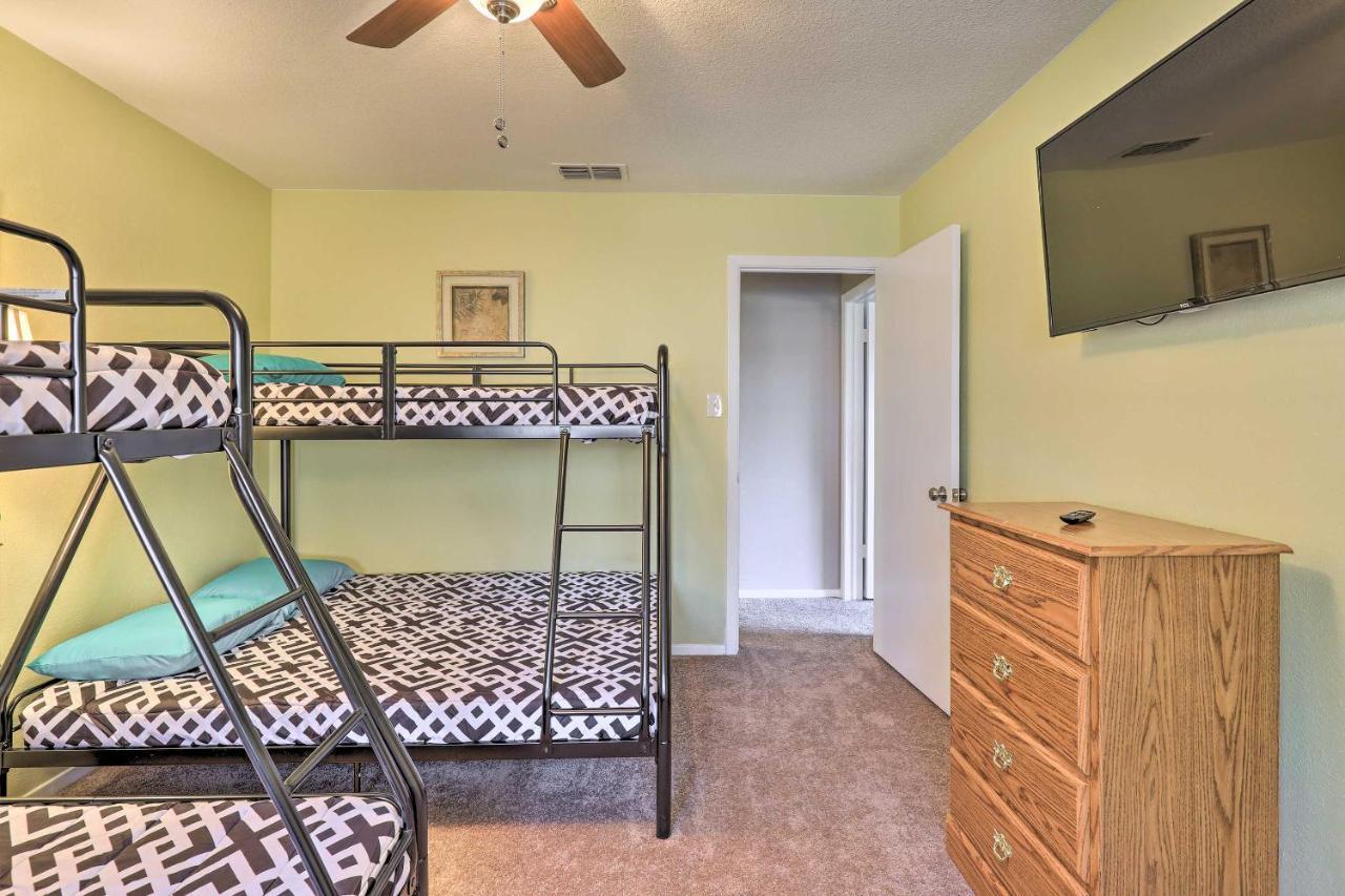 Granbury Getaway With Lake Views 2 Mi To Downtown! Exterior photo