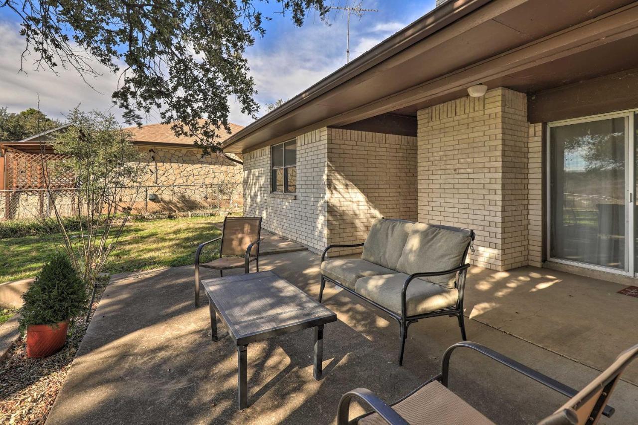 Granbury Getaway With Lake Views 2 Mi To Downtown! Exterior photo